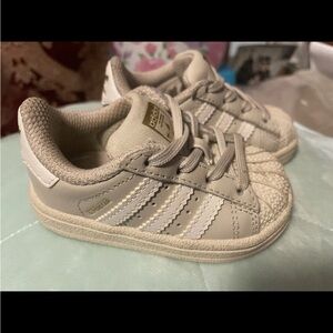 Adidas Superstars Unisex kids
